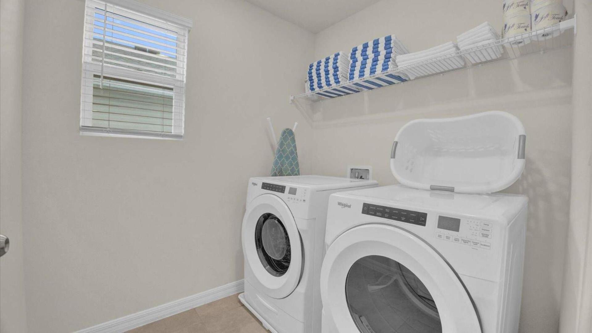 Holiday home Upstay - Modern Family W Pool Solara *